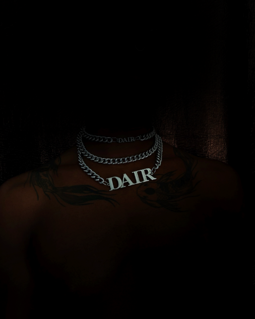 PEACE OF CHAIN